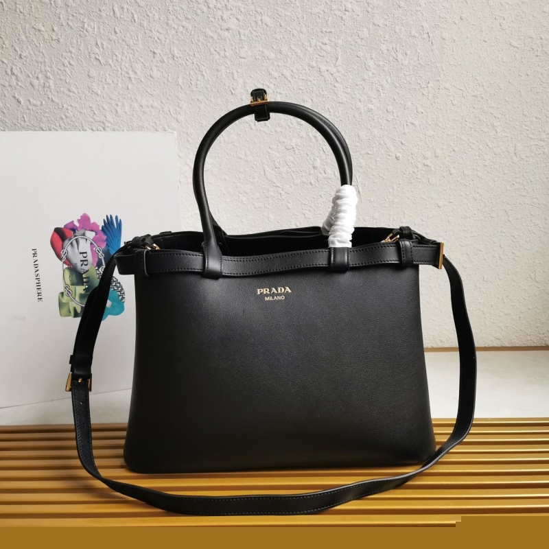 Pra*a top handle bags